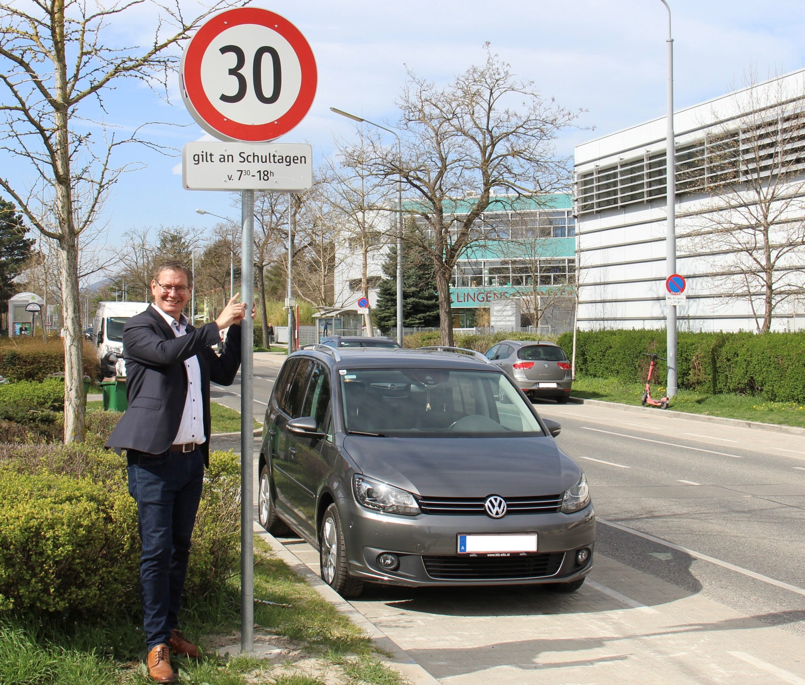 Floridsdorf: 30er-Beschränkunng vor Gymnasium