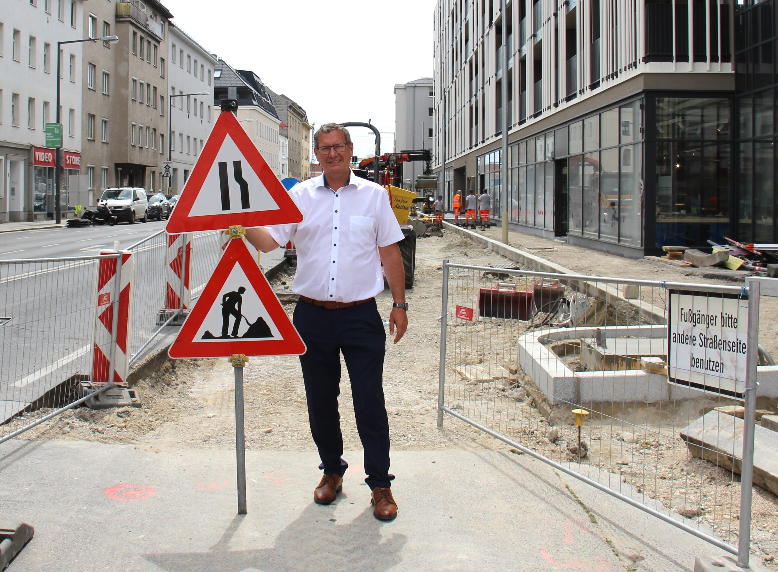 Floridsdorf: Radweg und mehr Grün in Angerer Straße