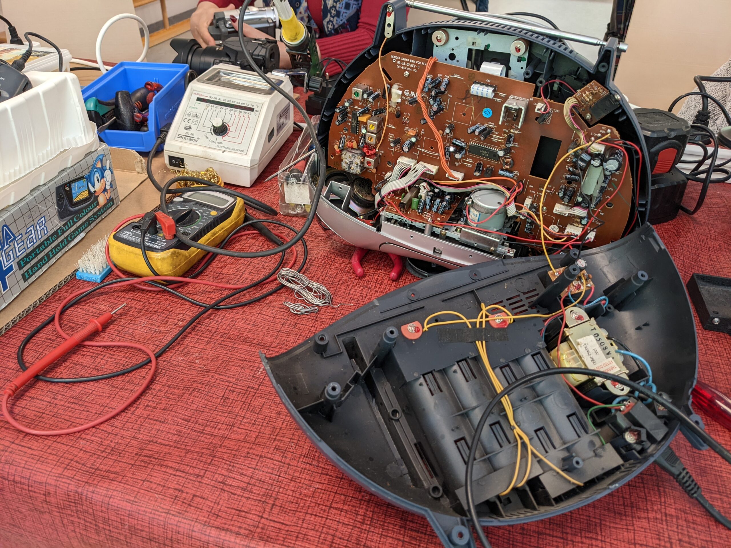 Aus Schrott mach neu: Repair-Café im Grätzl-Zentrum