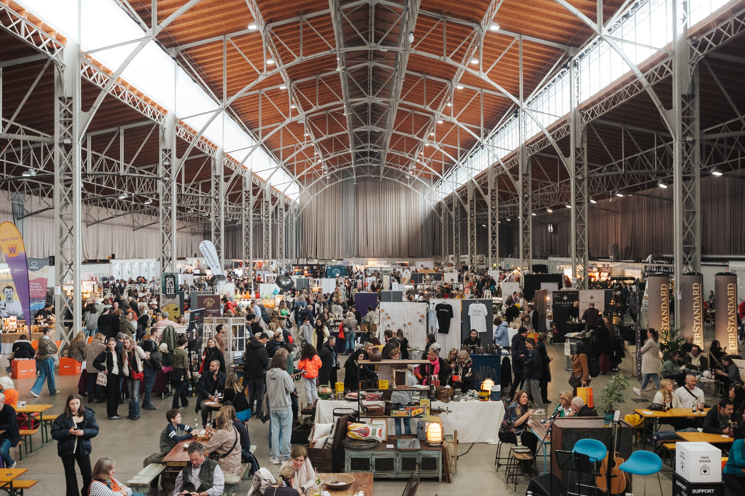 Edelstoff Herbstmarkt: Hippes Design in der Marx Halle